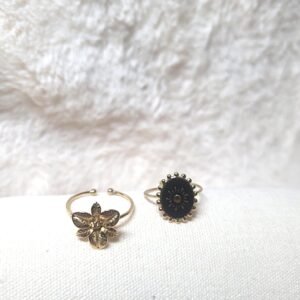 Duo de bagues dorées fleur/noire Nakupenda